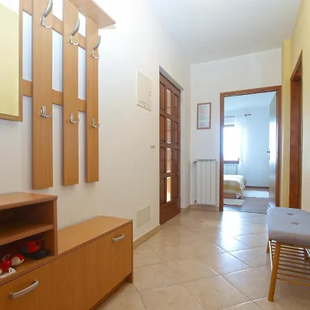 Family Friendly House With A Swimming Pool Valbandon, - 20772 *