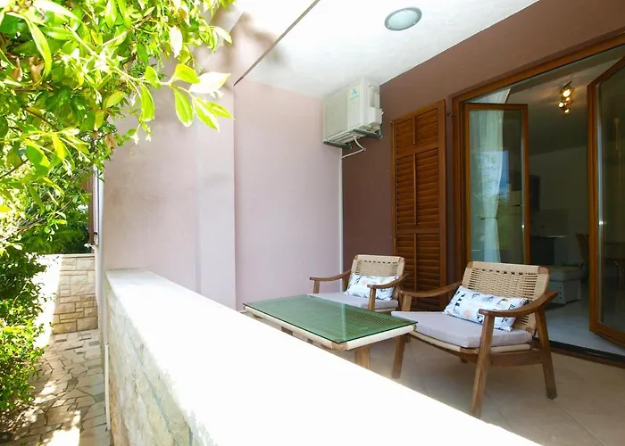 Family Friendly House With A Swimming Pool Valbandon, - 20772 Ferienhaus