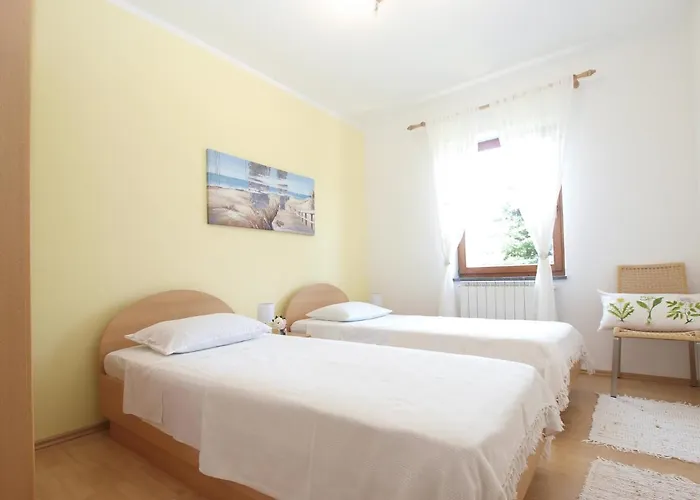 Family Friendly House With A Swimming Pool Valbandon, - 20772 Ferienhaus Fažana