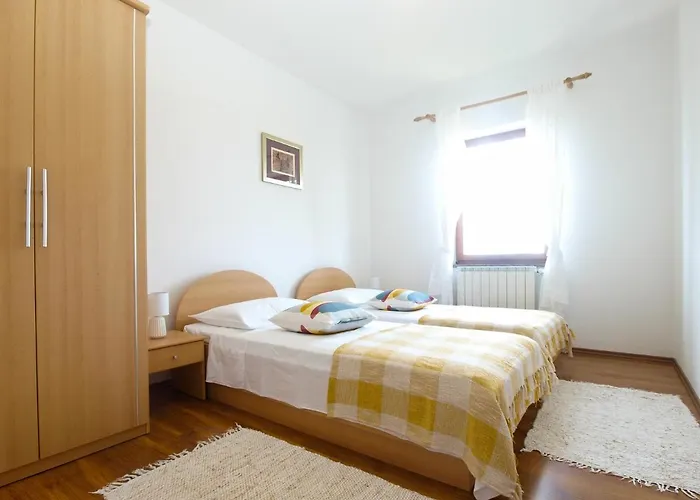 Family Friendly House With A Swimming Pool Valbandon, - 20772 Ferienhaus *